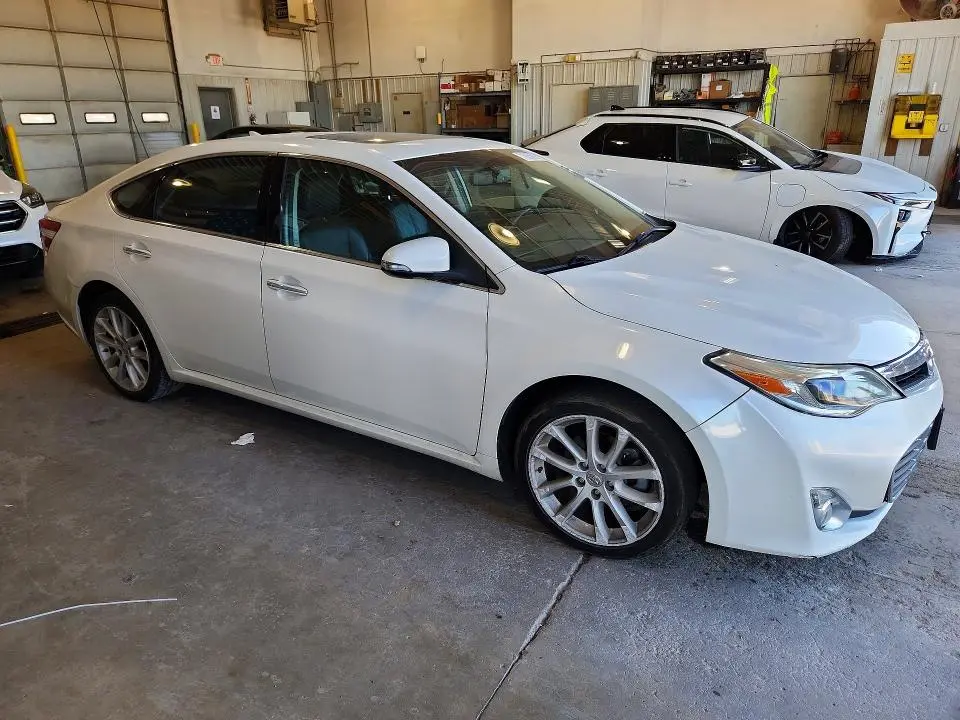 2014 TOYOTA AVALON LIMITED  