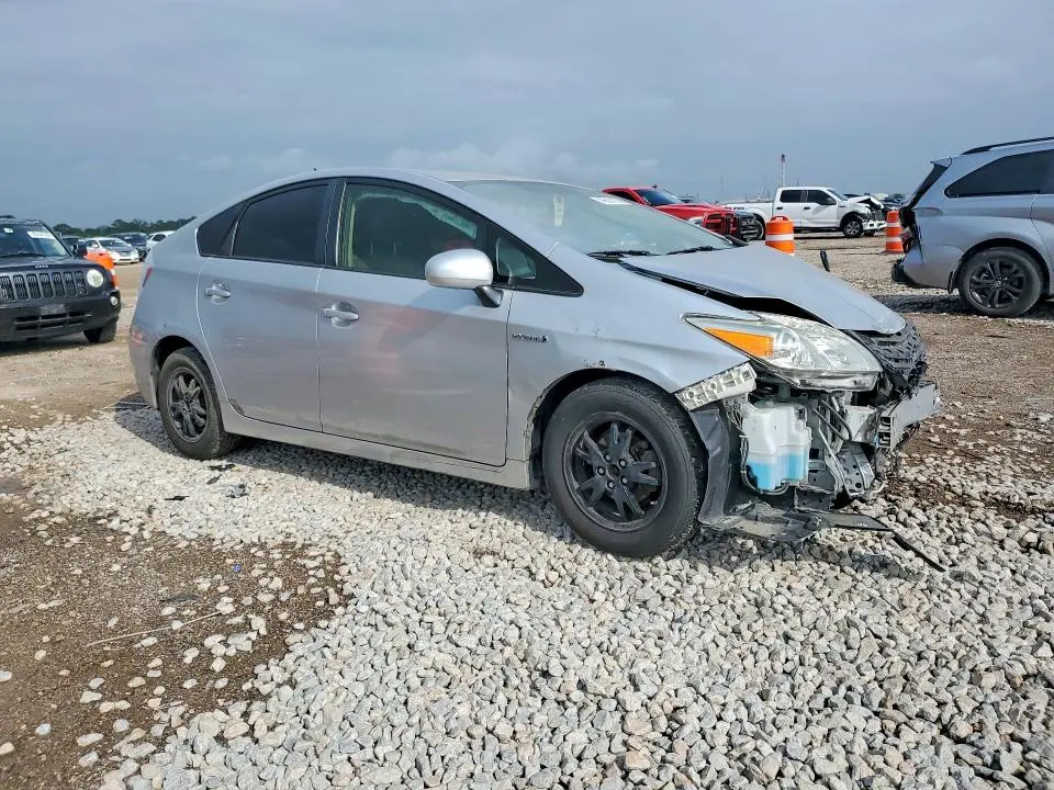 2015 TOYOTA PRIUS FOUR  