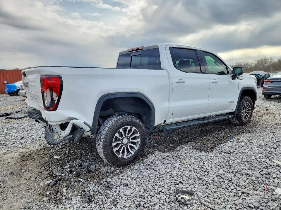 2026 GMC SIERRA K1500 AT4  