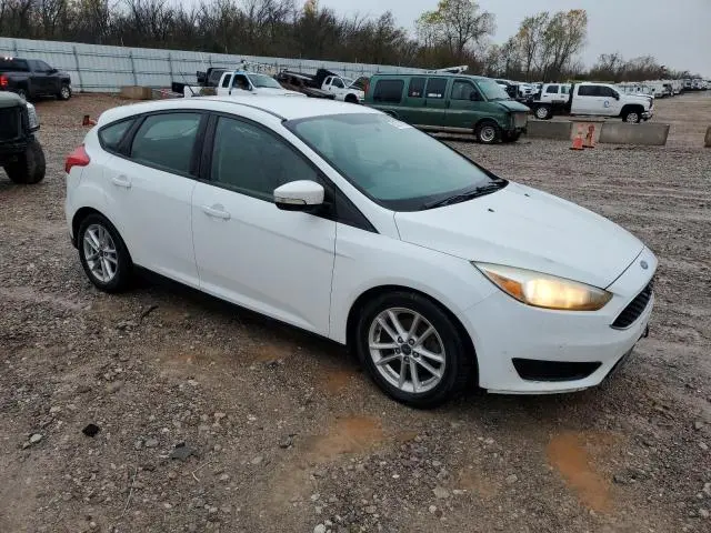 2016 FORD FOCUS SE  