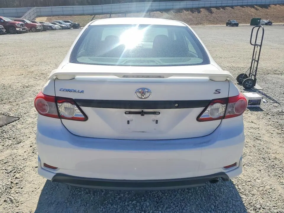 2013 TOYOTA COROLLA S  
