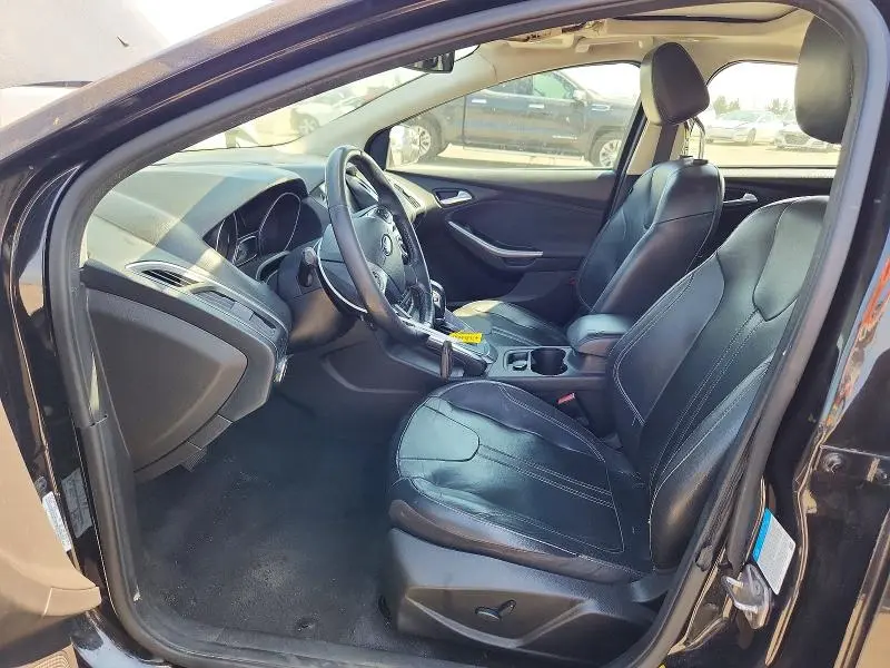 2012 FORD FOCUS TITANIUM  