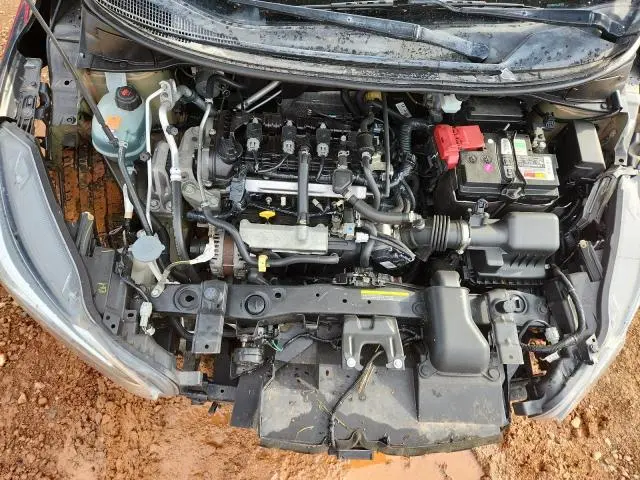 2020 NISSAN VERSA SV