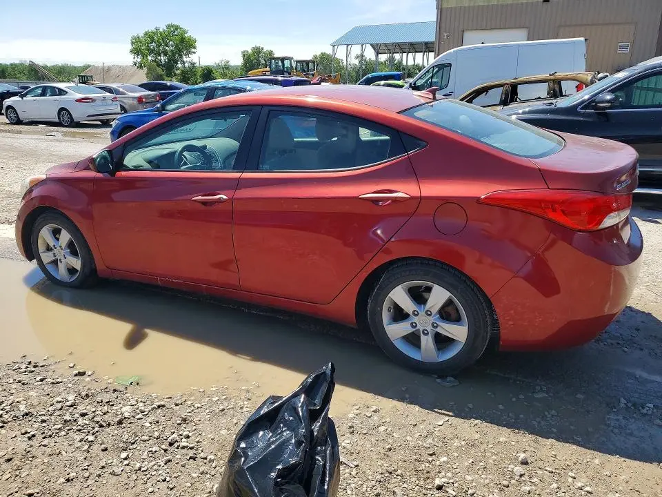 2013 HYUNDAI ELANTRA GLS  