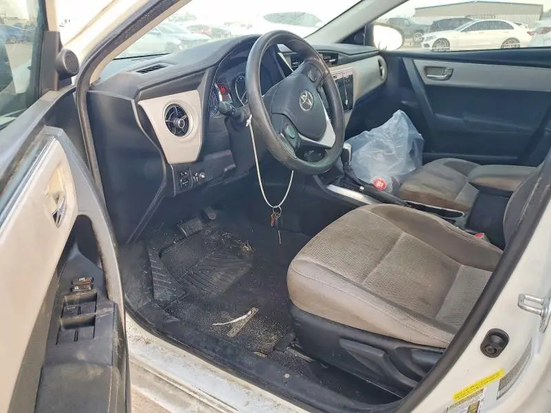 2017 TOYOTA COROLLA LE  