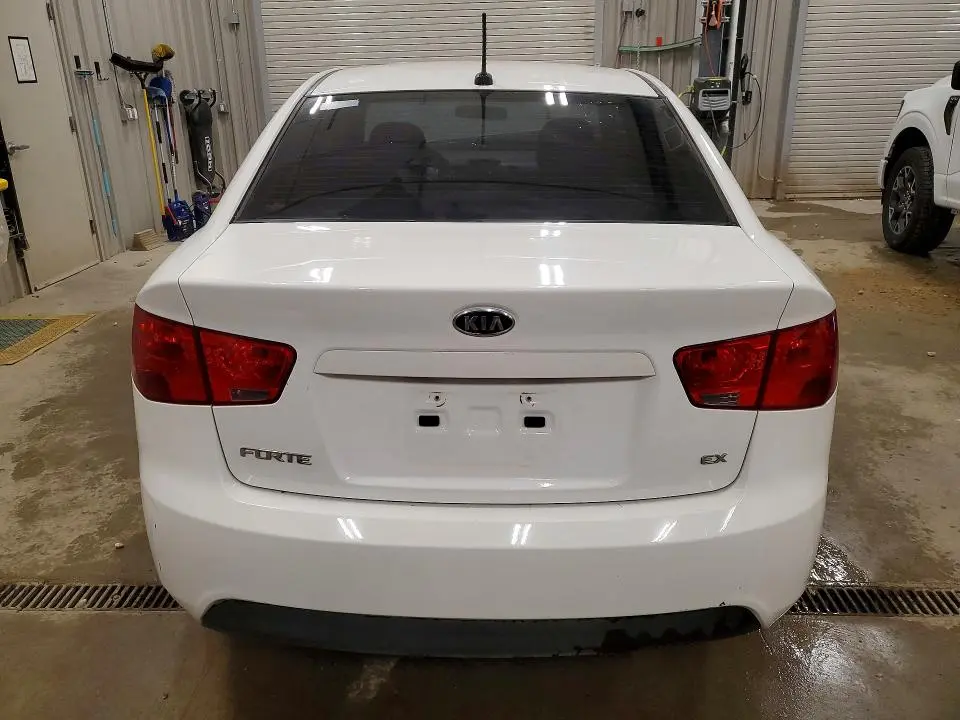2010 KIA FORTE EX  