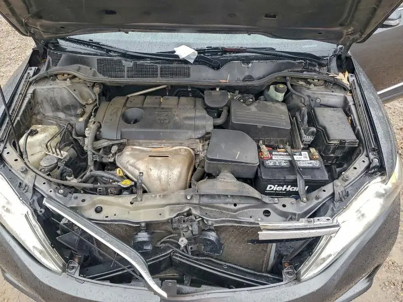 2013 TOYOTA VENZA LE  