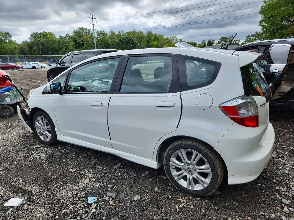 2011 HONDA FIT SPORT  