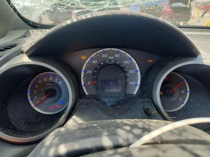 2010 HONDA FIT   