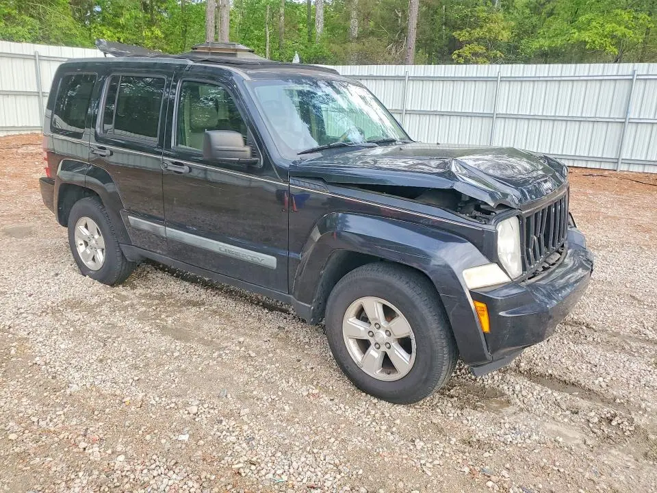2010 JEEP LIBERTY SPORT  