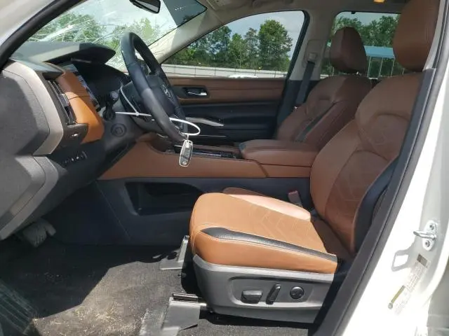 2023 NISSAN PATHFINDER PLATINUM  