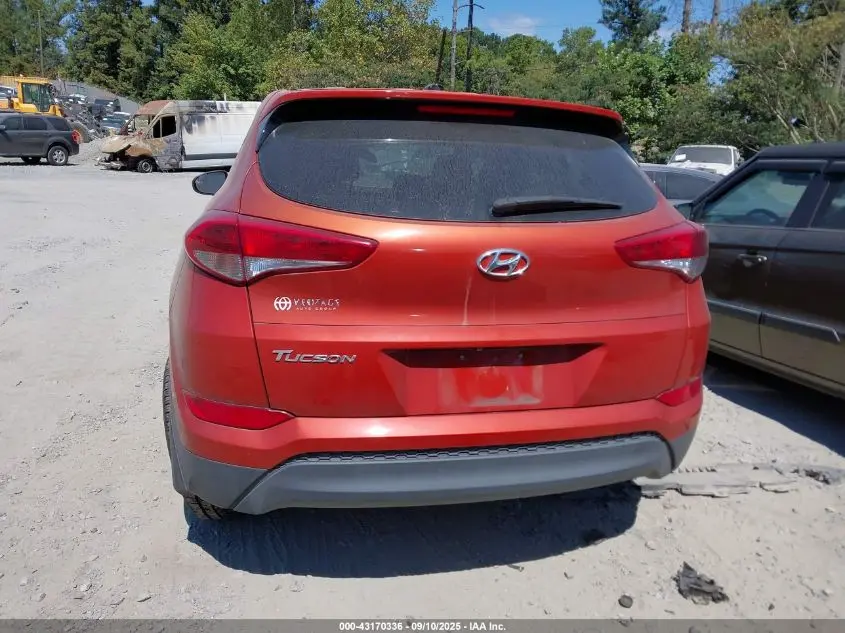 2017 HYUNDAI TUCSON SE