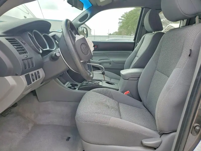 2011 TOYOTA TACOMA BASE  