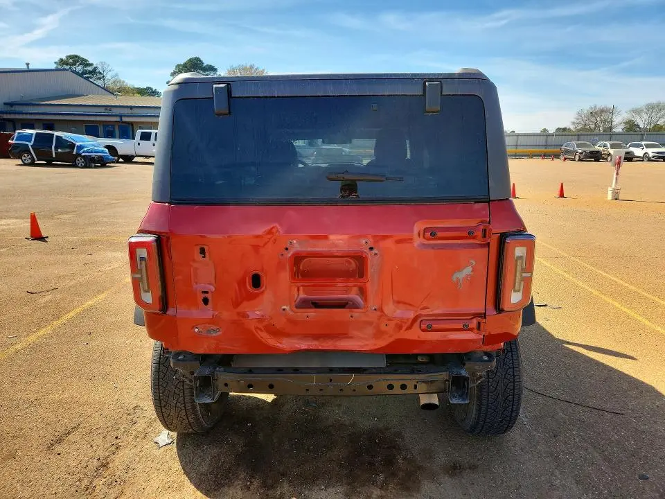 2023 FORD BRONCO BASE  