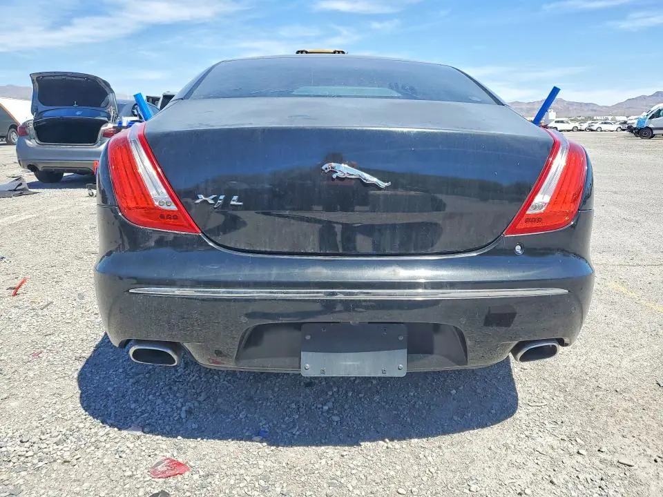 2011 JAGUAR XJL   