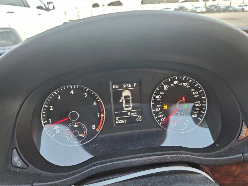 2013 VOLKSWAGEN PASSAT SEL  