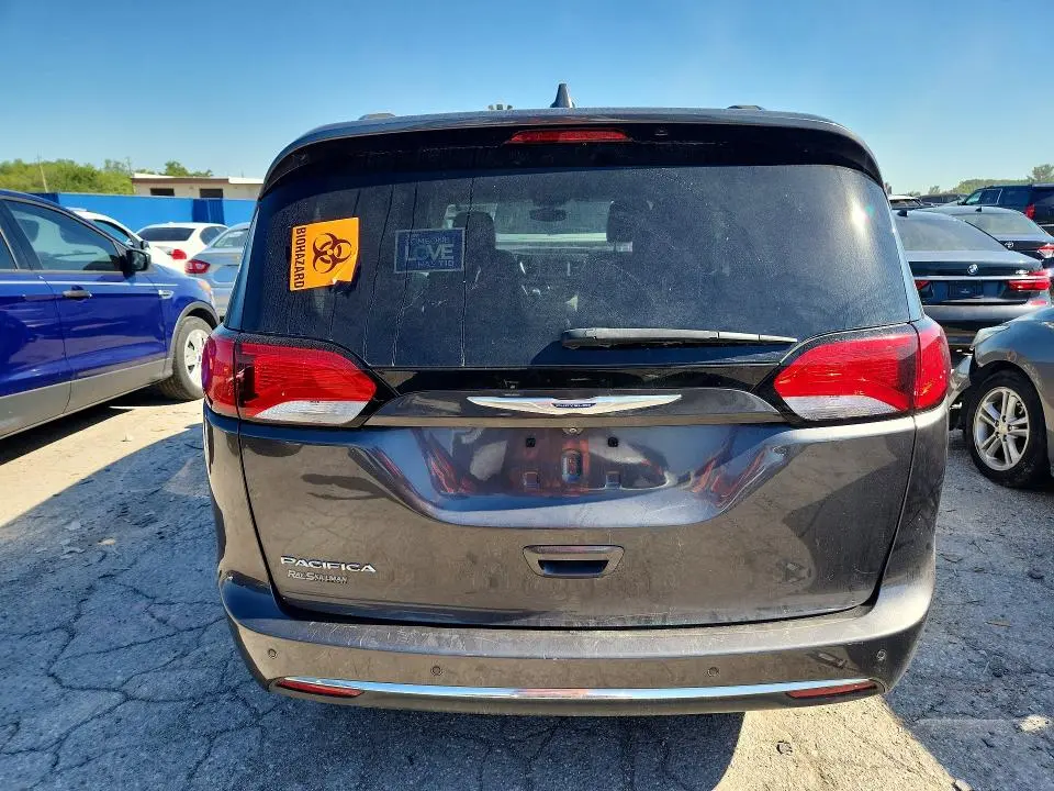 2019 CHRYSLER PACIFICA TOURING L  