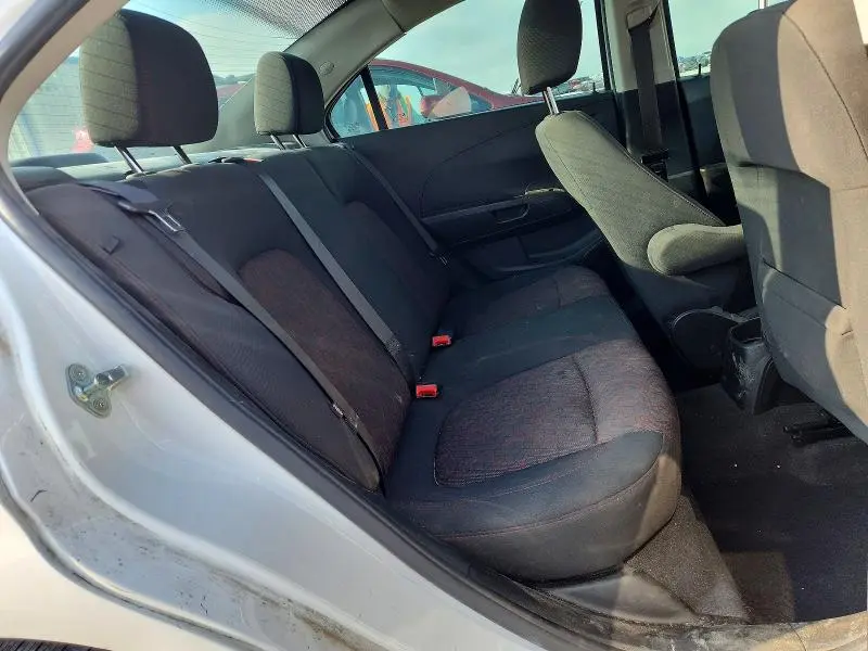2019 CHEVROLET SONIC LT  