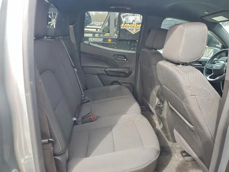 2024 CHEVROLET COLORADO LT  