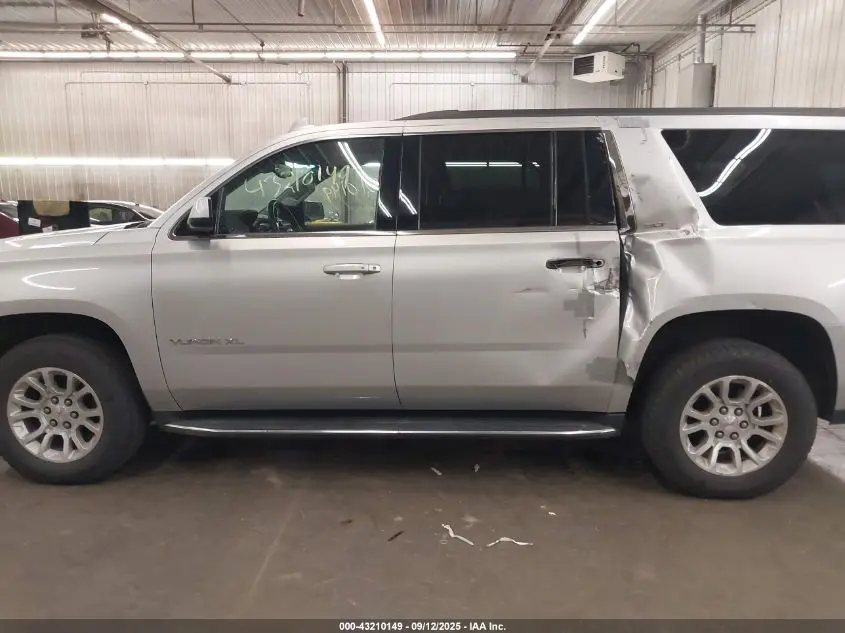 2017 GMC YUKON XL SLT