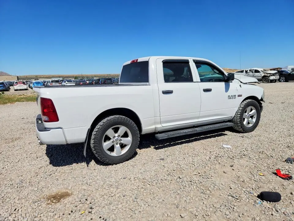 2014 RAM 1500 ST  