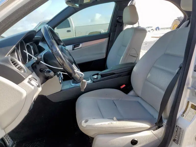 2012 MERCEDES-BENZ C 250  