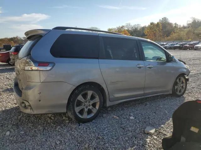 2013 TOYOTA SIENNA SPORT  