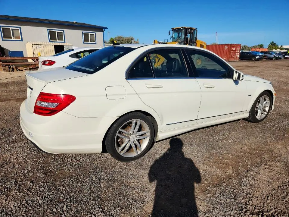 2012 MERCEDES-BENZ C 250  