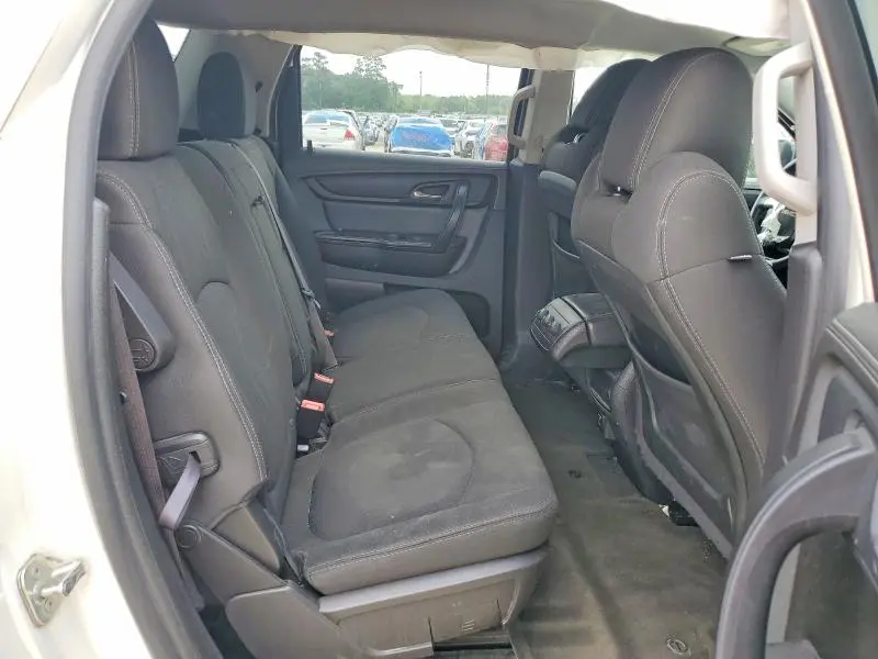 2015 GMC ACADIA SLE  