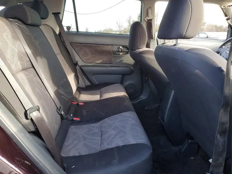 2013 SCION XB BASE  