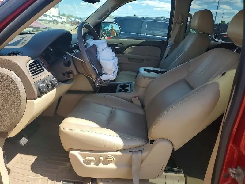 2013 CHEVROLET SUBURBAN K1500 LT  