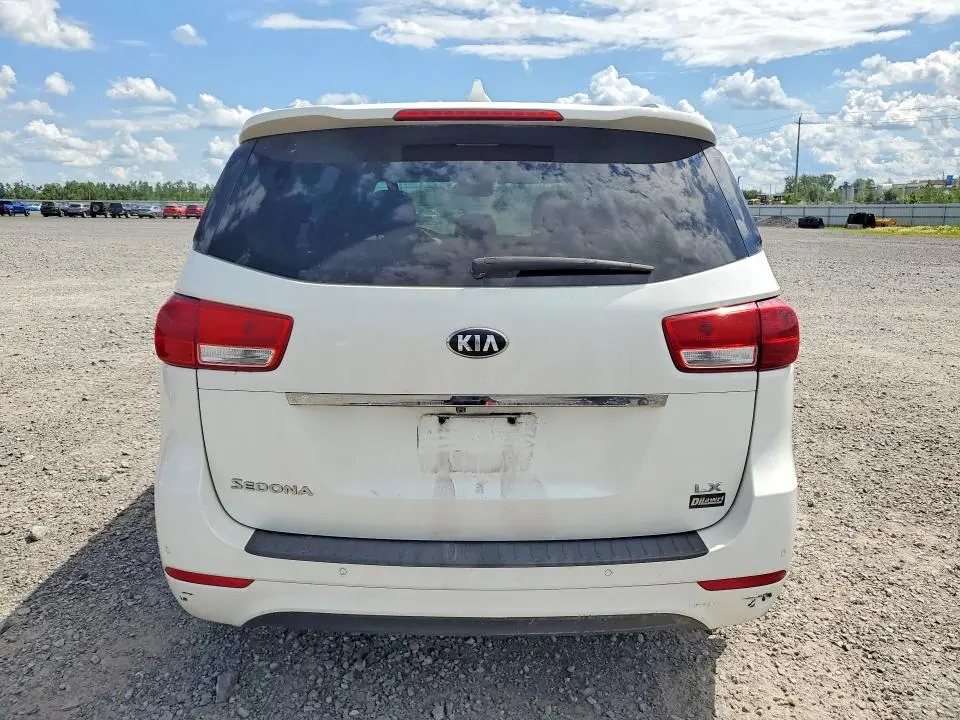 2018 KIA SEDONA LX  