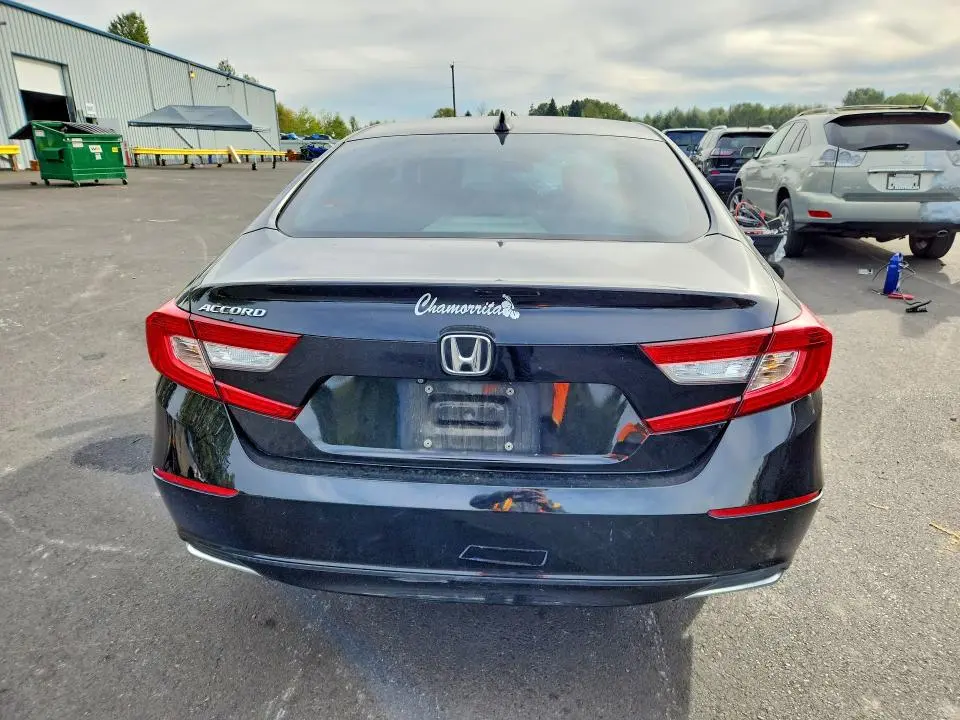 2018 HONDA ACCORD EX  