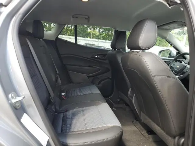 2025 CHEVROLET TRAX 1LT