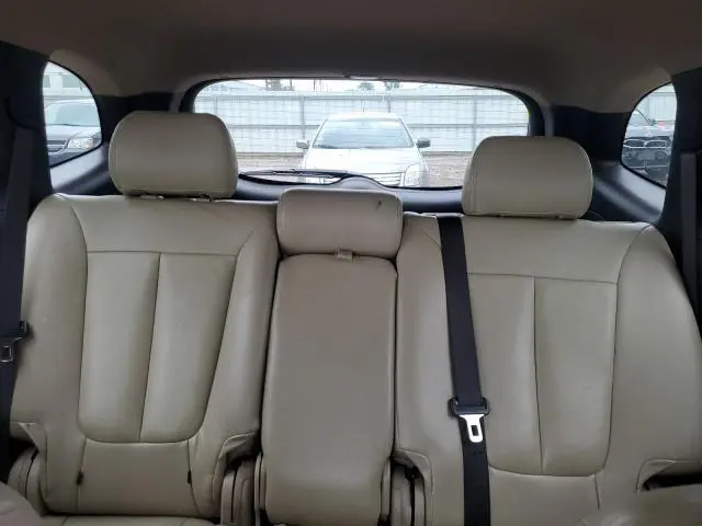 2011 HYUNDAI SANTA FE GLS  