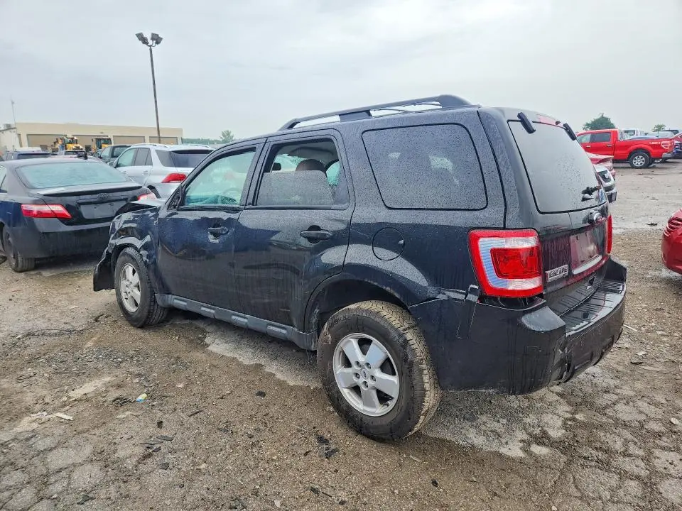 2011 FORD ESCAPE XLT  