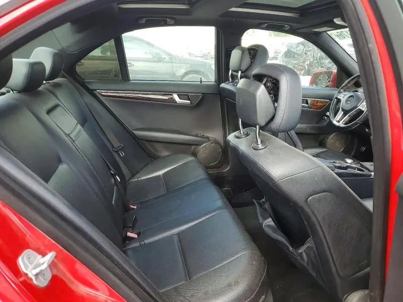 2013 MERCEDES-BENZ C 250  