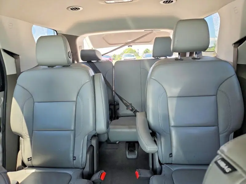 2018 CHEVROLET TRAVERSE LT  
