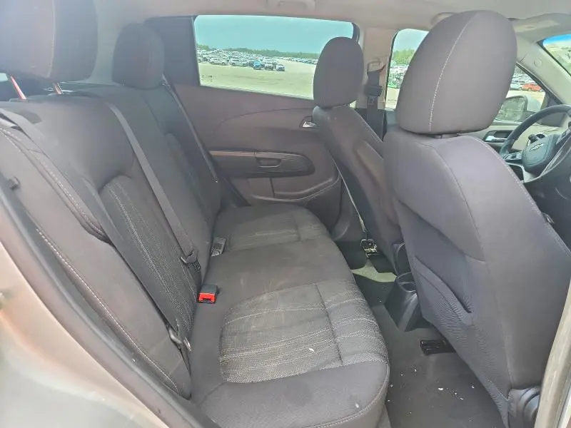 2014 CHEVROLET SONIC LT  