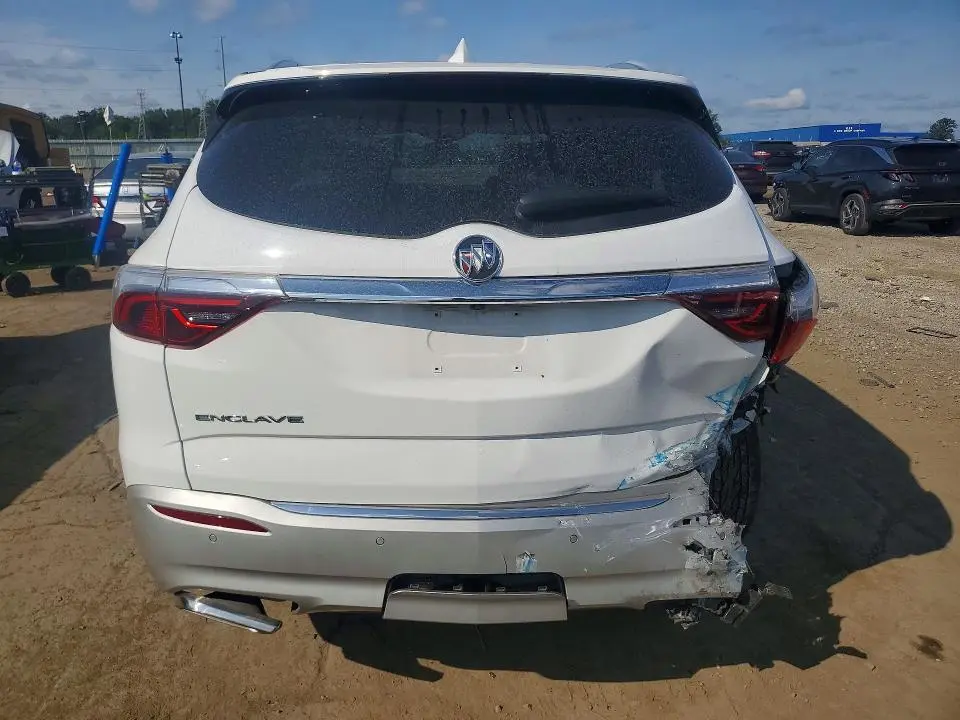 2024 BUICK ENCLAVE ESSENCE  