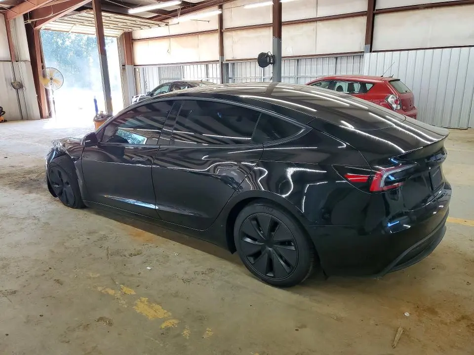 2026 TESLA MODEL 3   