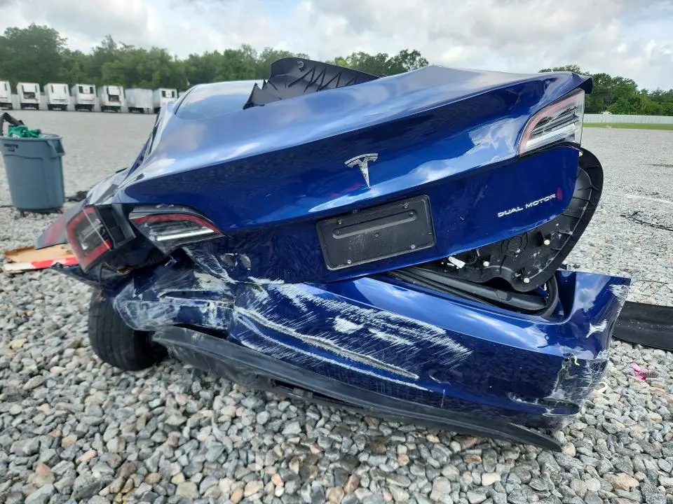 2021 TESLA MODEL 3   