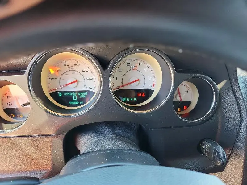 2014 DODGE CHALLENGER SXT  
