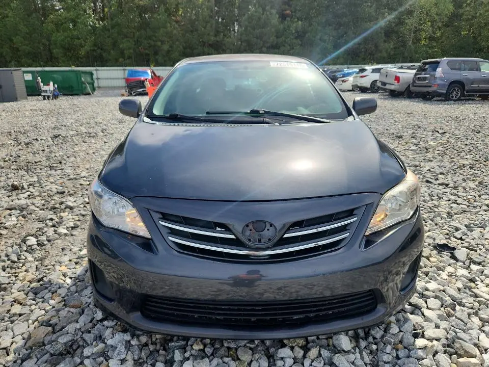 2013 TOYOTA COROLLA LE  