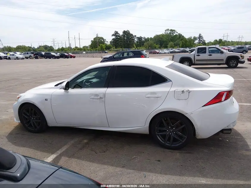 2016 LEXUS IS 200T  