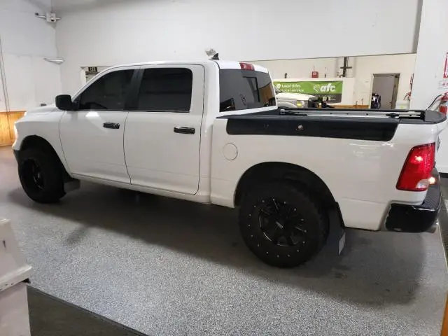 2017 RAM 1500 SLT  