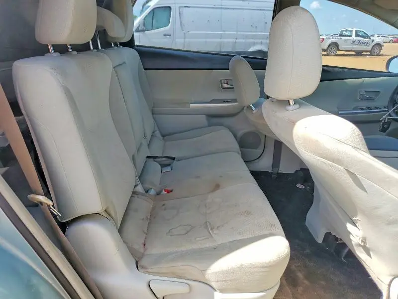 2014 TOYOTA PRIUS V THREE  
