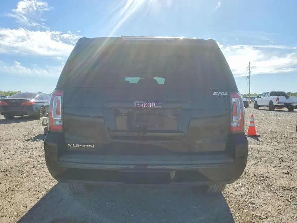 2020 GMC YUKON   