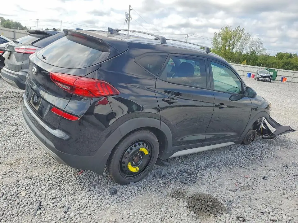 2021 HYUNDAI TUCSON SEL  