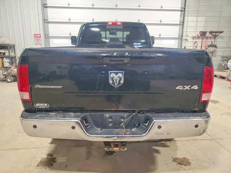 2013 RAM 2500 SLT  